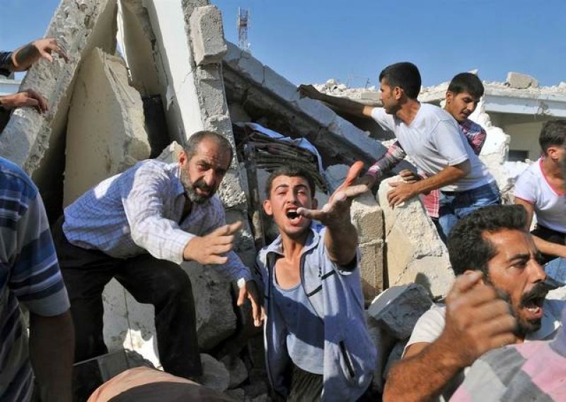 " الآن هنا .... أو شرق المتوسط مرة أخرى! " (1/2)