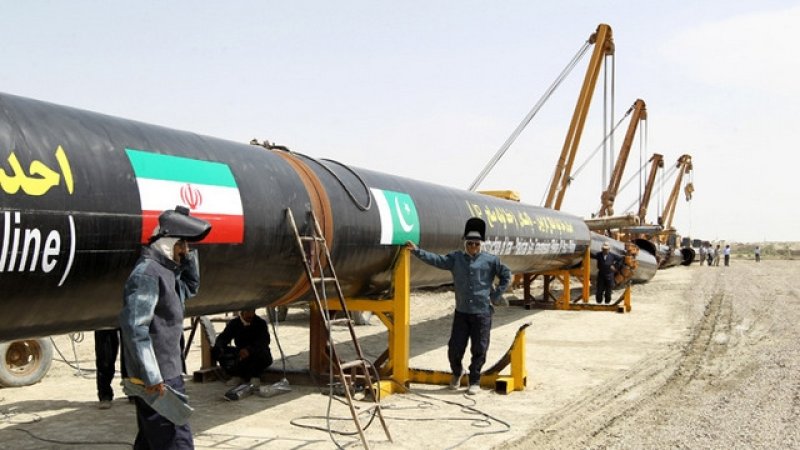 باكستان في مواجهة «الأمريكي»!
