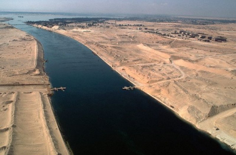 «السويس الجديدة»: إنجاز 93.5 من أعمال الحفر