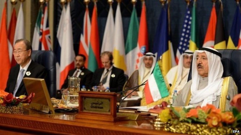 عبّاد شمس: طريق الغرب.. معبّدة بالليبرالية والمساعدات!