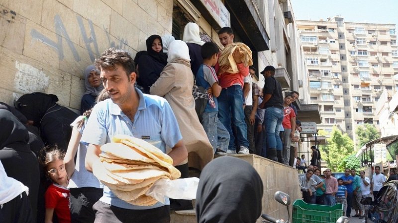 خميس أسود يودي بالخبز إلى مقصلة «عقلنة الدعم»