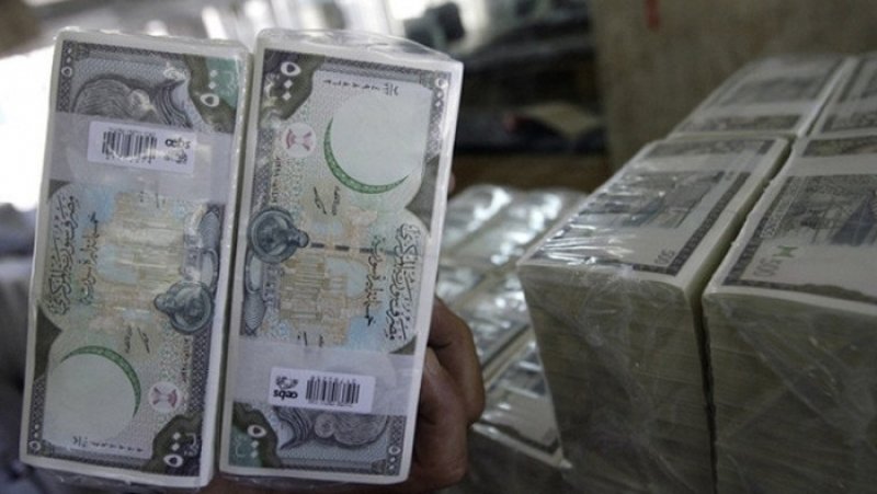 كثير من (الإيهام) في مواجهة الدولار والحلول الحقيقية موجودة!