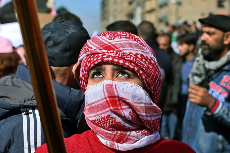 العراق وركوب موجة الحراك: هزلية «المرحلة» مثالاً..