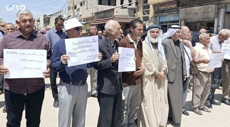 احتجاجات لمزارعي عامودا رفضاً لتسعيرة القمح: الأسعار الحكومية لا تغطي تكاليف الإنتاج